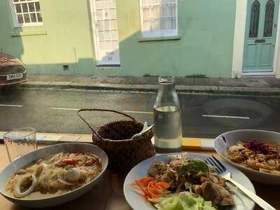 Shine-lay Thai Kitchen