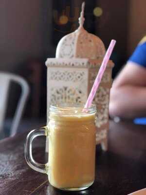 The Peloton Cafe, Hull.