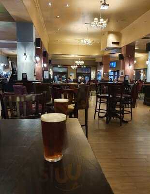 The Goose Stonehouse Pizza & Carvery