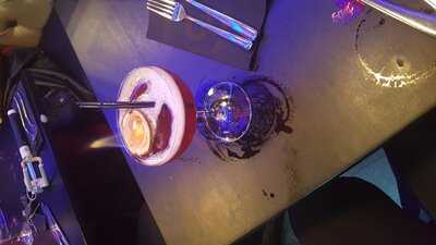 Sion Cocktail Bar & Dining