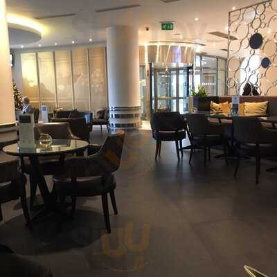 The Metropole Lounge