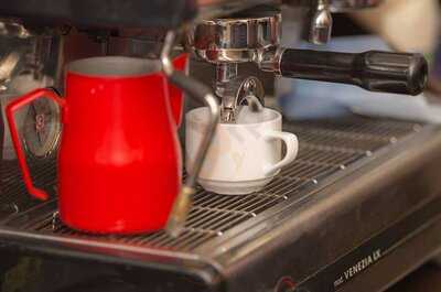 The Hot Chocolate Lounge