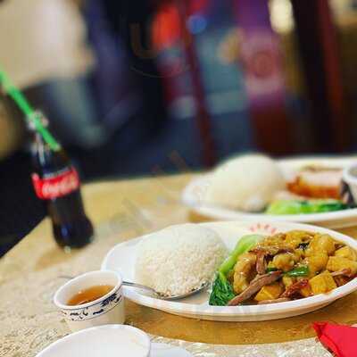 Happiness Inn Restaurant