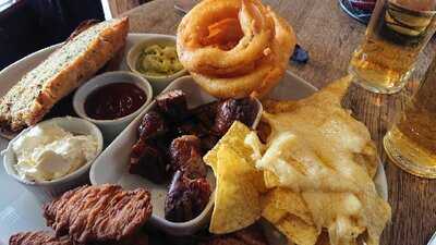 The Murderers & Gardeners Arms