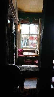 The Murderers & Gardeners Arms