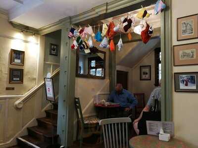 Pickwick's Coffee And Teahouse