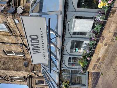 Vivido Bar & Restaurant