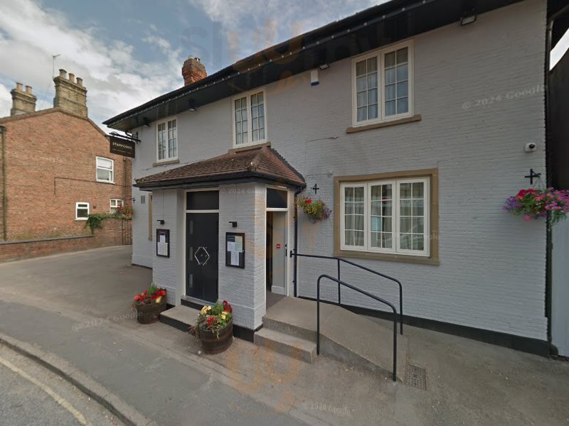 Spokes Bar And Grill