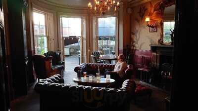 The Walton - Bar & Restaurant