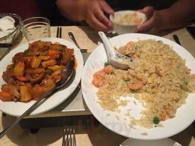 Dragon Inn Chinese Restaurant