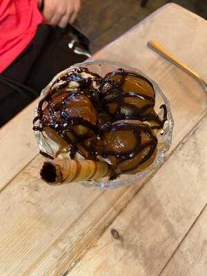 The Waterside Restaurant & Bar