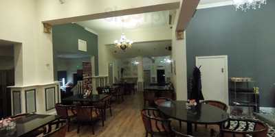 Izabella Restaurant And Cocktail Bar