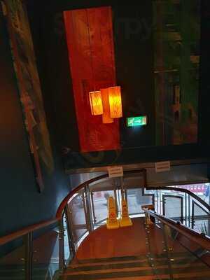 The Soloman Cutler - Lloyds No1 Bar