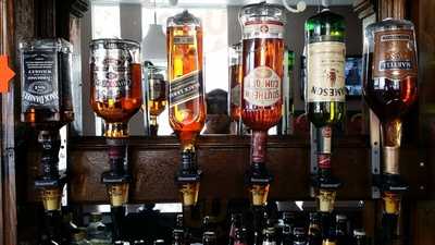 The Barrel Bar And Grill