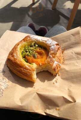 Pollen Sourdough & Viennoiserie Bakery