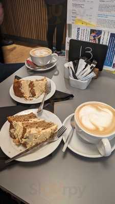 Outside The Box Cafe