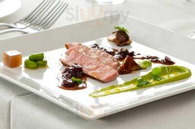 Oaks Restaurant