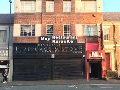 Moji Restaurant & Karaoke