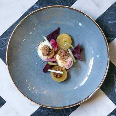 Fika Bar And Restaurant