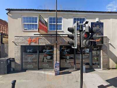 Edwins Of Hatfield Restaurant And Wine Bar