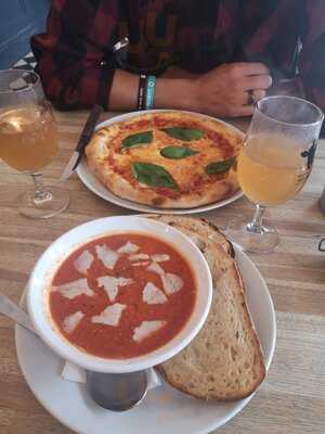 The Flour Pot Bakery - The Beach