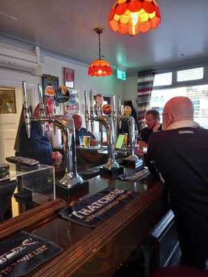 Victory Pub And Kitchen