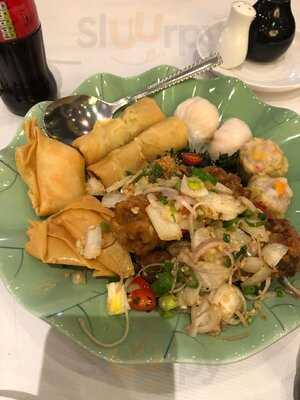 Glamorous  Chinese Restaurant