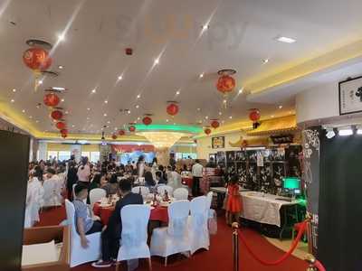 Glamorous  Chinese Restaurant