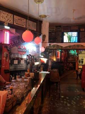 Montys Bar And Social