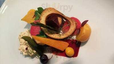 Cross Scythes Pub & Restaurant