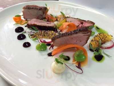 Cross Scythes Pub & Restaurant