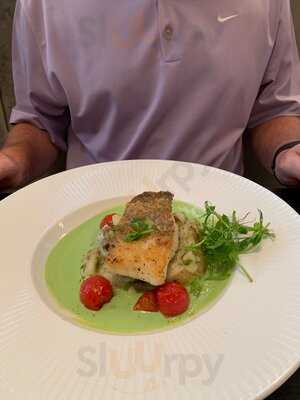 Glasshouse Bar And Restaurant