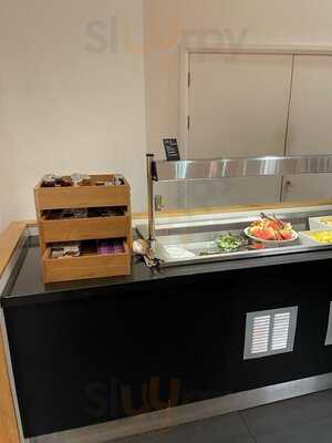 Glasshouse Bar And Restaurant