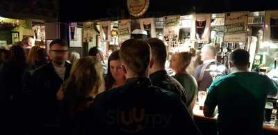 Clearys Irish Bar