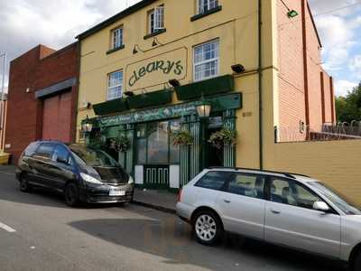 Clearys Irish Bar