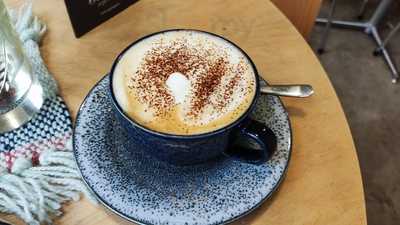 The Hive Cafe & Bakery