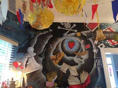 Strawberry Secret- Vintage Tea Room