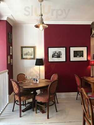 Monkman's Wine Bar & Restaurant