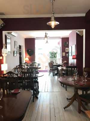 Monkman's Wine Bar & Restaurant