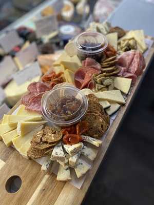 The Pickled Fig Deli & Artisan Bakery