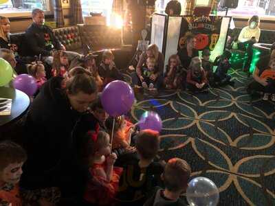 West Bulls Stonehouse Pizza & Carvery