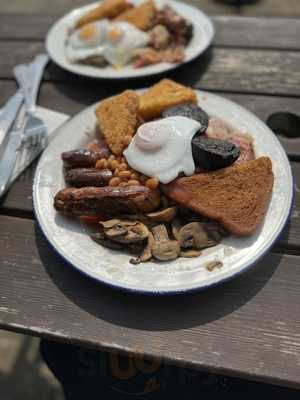 West Bulls Stonehouse Pizza & Carvery