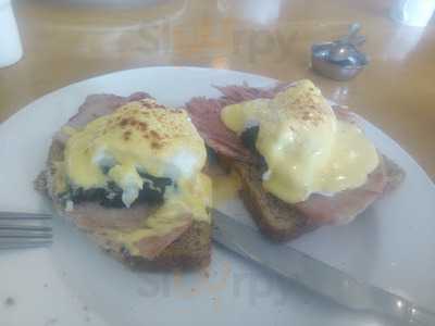 Book And Bean Coffee Shop