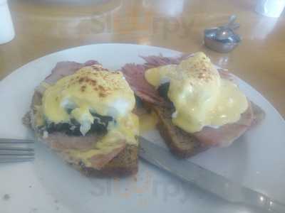 Book And Bean Coffee Shop