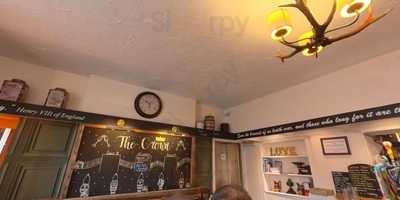 The Crown Hawes