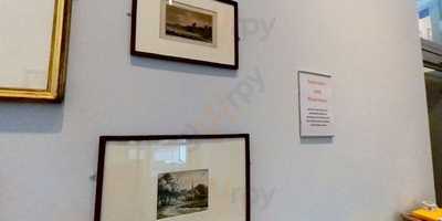 Impressions Coffee Lounge