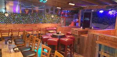 The Mixologist Cocktail & Wine Bar