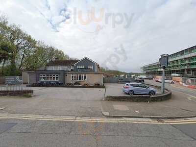 Mama's Indian Takeaway