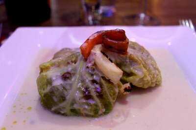 The St James Lounge & Grill