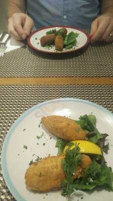 Madeira Cafe And Restaurant